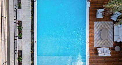 The Palms - Two Bedroom Suite