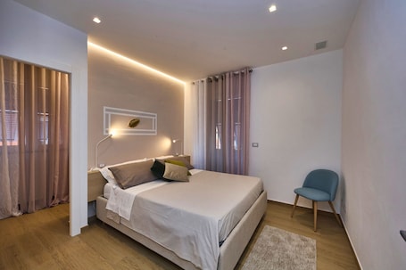 1 bedroom, iron/ironing board, free WiFi, bed sheets. A corner of tranquility with a view of the Langhe and close to Liguria
