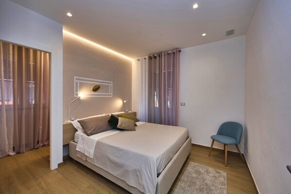 1 bedroom, iron/ironing board, free WiFi, bed sheets