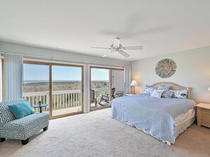 2 bedrooms, iron/ironing board, travel cot, WiFi