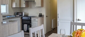 Lodge 9 Bridlington Holiday Park -.