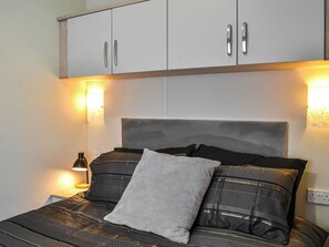 3 Schlafzimmer, kostenloses WLAN, Bettwäsche