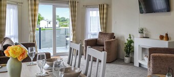 3 bedroom accommodation in Carnaby, near Bridlington