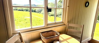 Fallow Coombe Glamping, Hidden escape in the South  Downs National Park