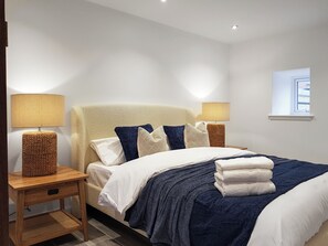 2 habitaciones, wifi gratis y ropa de cama 