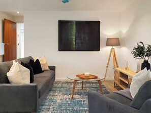 TV - 2 bedroom accommodation in Kilconquhar, near Leven (Kilconquhar, near Leven)