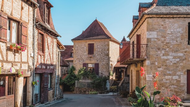 Hiking - Manoir de Laroque Delprat (Autoire)
