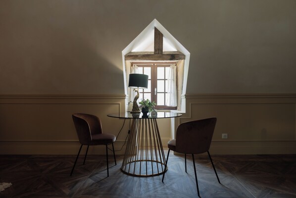 Room - Manoir de Laroque Delprat (Autoire)