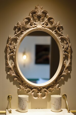 Gallery-Doppel- oder -Zweibettzimmer, Gartenblick | Badezimmer