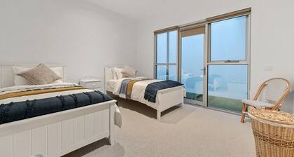 Little Cove - Safety Beach