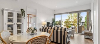 Little Cove - Safety Beach