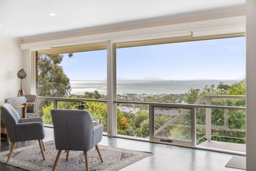 28 Jackson Way · Picture Postcard, Dromana