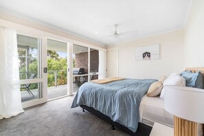 3 多间卧室、熨斗/熨衣板、WiFi、床单