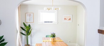 Greyson's Hideout - East Rochester Gem! Nearby everything & village!