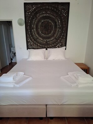 1 bedroom, in-room safe, iron/ironing board, travel cot - Full apartment (4p) with large pool and terrace overlooking the sea (Málaga)