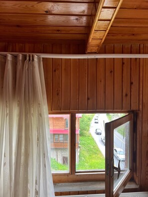 Familjelägenhet - utsikt mot floden | Vardagsrum