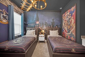 12 Schlafzimmer, BĂŒgeleisen/BĂŒgelbrett, WLAN, BettwĂ€sche