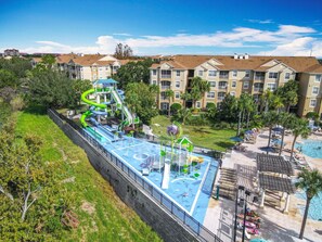 Et oppvarmet basseng