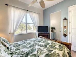 3 soverom, strykejern/-brett, wi-fi og sengetøy