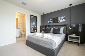 5 Schlafzimmer, Bügeleisen/Bügelbrett, WLAN, Bettwäsche