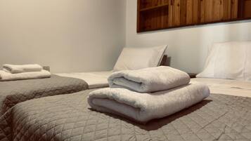 2 bedrooms, free WiFi, bed sheets