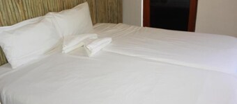 Pandeinge - Budget Double or Twin Room