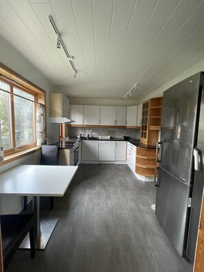 Apartment | Private kitchen | Fridge, microwave, oven, stovetop