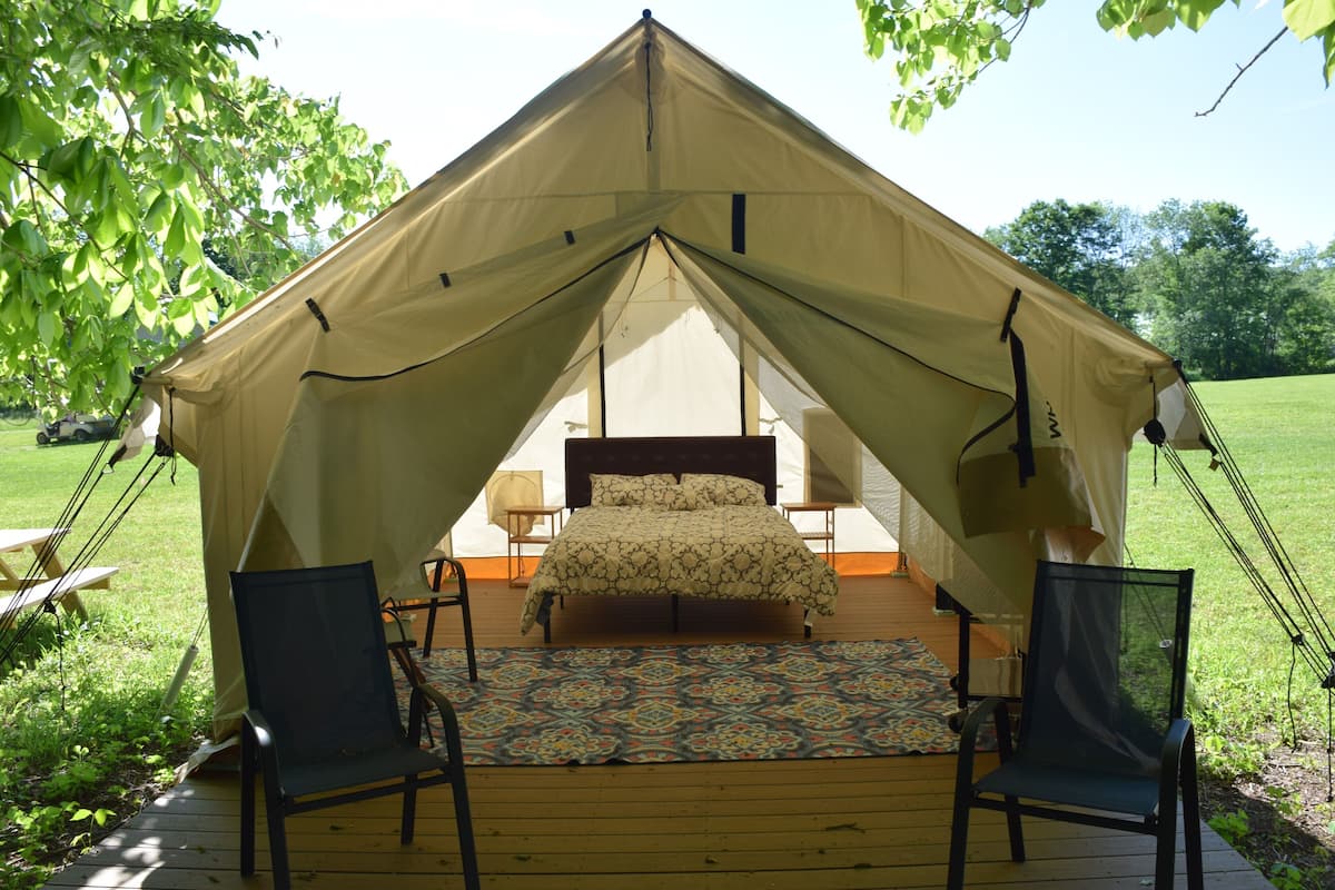 Luxury Tent | Down comforters, individually decorated, individually furnished