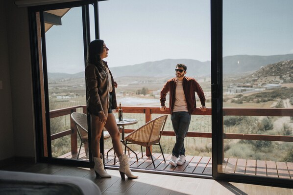 Luxury Studio, Valley View | Free WiFi - Cabins by 7 Valles (Valle de Guadalupe)