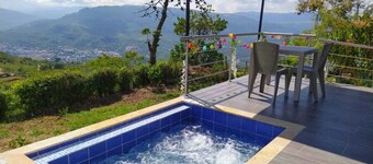 Cabaña la Esmeralda . A 15 Minutos de San Gil via Barichara Somos pet Friendly