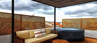 Castle Terrace (pets allowed)