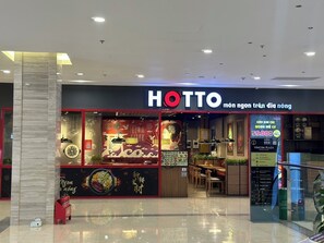 Restaurant - LT.Housing Vinhomes Skylake (Hanoi)