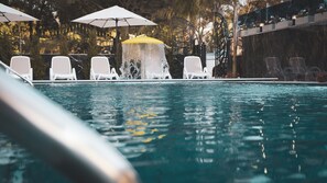 Piscine extérieure (ouverte en saison)