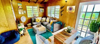 VACATION HOME
IN THE RAINFOREST, CLOSE TO THE RIVER & BEACHES WITH AMAZING VIEWS