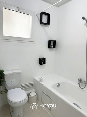 Soap - Charming Apartment in Ennaser 2 (Ariana)