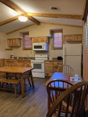 Comfort Cabin, Kitchen | Private kitchen - Montauk Lodge (Salem)