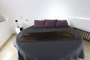 1 Schlafzimmer, Bügeleisen/Bügelbrett, kostenloses WLAN, Bettwäsche