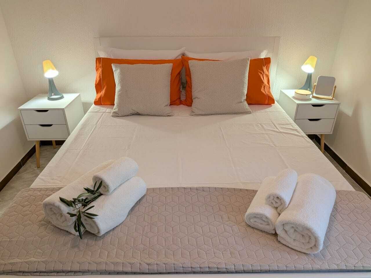 3 Schlafzimmer, Bügeleisen/Bügelbrett, Reisekinderbett, WLAN