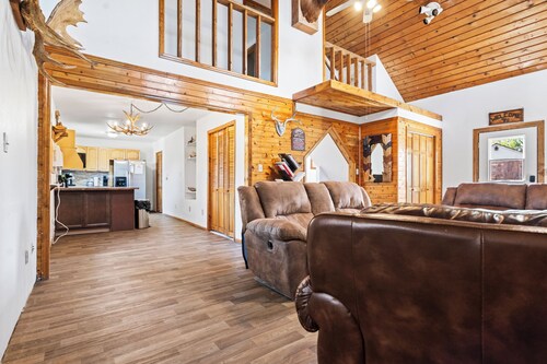 Anglers Rest, Cozy 2 bed,2 bath. All you need for a good time on & off the water