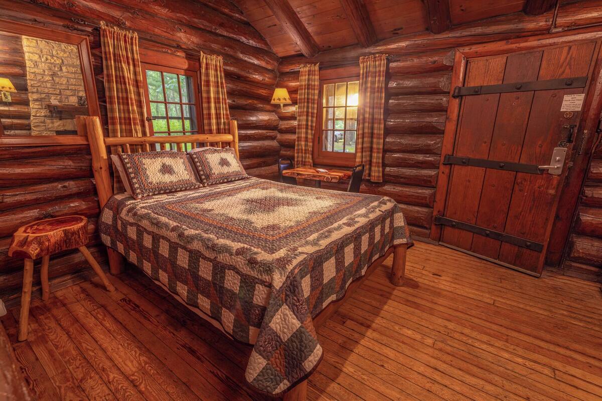 Single Room, Park View