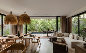 Dining - Casa Kutzi Kutzi Paradise Villa Beach Club Access (Tulum)