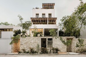 Exterior - Private Pool and Beach Clubs (Tulum)