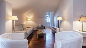 未分類圖片，第 2 張 (共 17 張)，按鈕