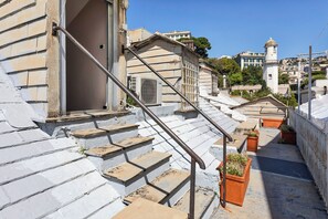 Exterior - Garibaldi Attic by Wonderful Italy (Genoa)