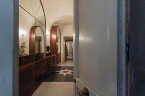 Entrée intérieure