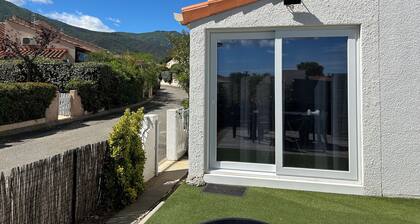 T2 vacation home in Sorède, near Argeles, with swimming pool and private parking