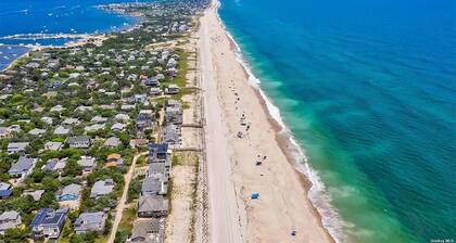 Charming Fair Harbor 3br steps to ocean, sunset view, WiFi, A/C, outdoor shower.