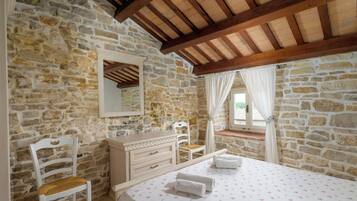 8 dormitorios y Internet