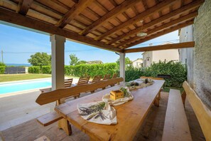 Outdoor dining - Villa Longo Grande (Istria - Glavani) (Glavani)