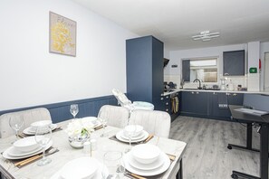 Dining - Urban Gem :A home away from home  (Birmingham)